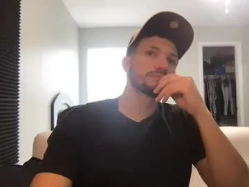 LiaBrooks – webcam model profile photo Image 11