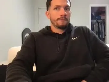 LiaBrooks – webcam model profile photo Image 3