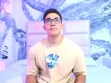 SofieeNoir – webcam model profile photo Image 16