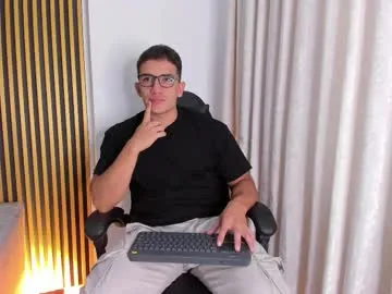 SofieeNoir – webcam model profile photo Image 3