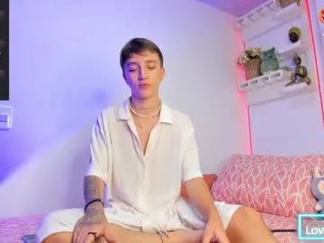 CarlaHall – webcam model profile photo Image 16