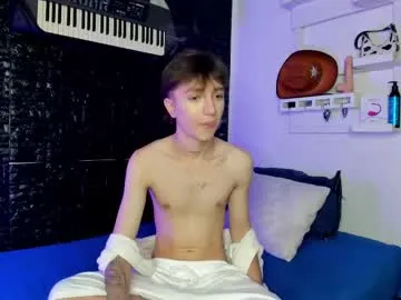 CarlaHall – webcam model profile photo Image 2