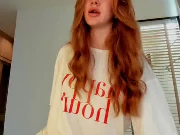 Shuleee – webcam model profile photo Image 9