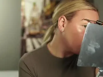 AylaRosell – webcam model profile photo Image 11