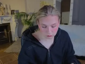 AylaRosell – webcam model profile photo Image 15