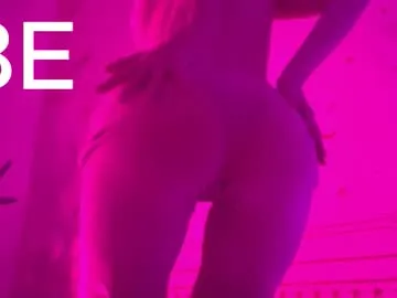 SabrinaFiory – webcam model profile photo Image 3