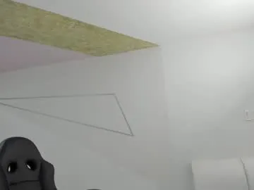 IsabelaJohnson – webcam model profile photo Image 4