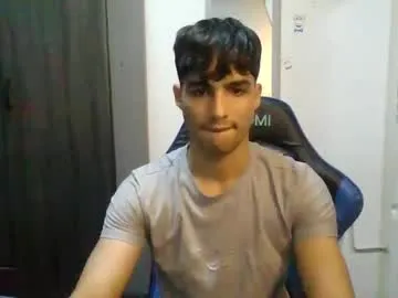 Juhone – webcam model profile photo Image 3