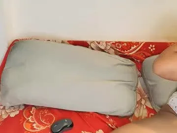 CassieGil – webcam model profile photo Image 11