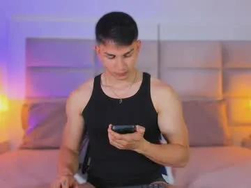 LiaBoston – webcam model profile photo Image 11