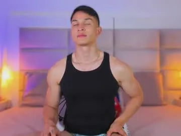 LiaBoston – webcam model profile photo Image 14