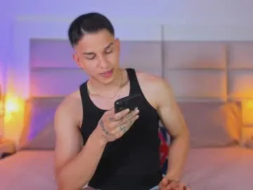 LiaBoston – webcam model profile photo Image 19