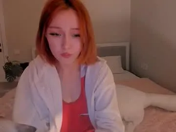 AmyBelmontt – webcam model profile photo Image 13