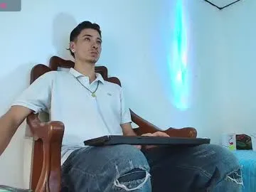 John_Abraham – webcam model profile photo Image 4