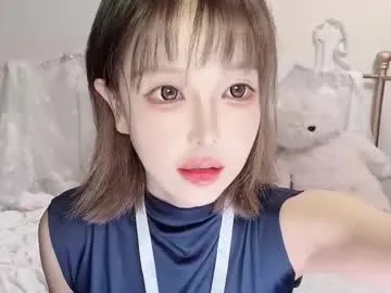 AmyBelmontt – webcam model profile photo Image 16