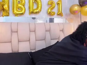 CassieGil – webcam model profile photo Image 7