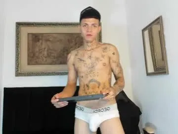 CarlaHoll – webcam model profile photo Image 5