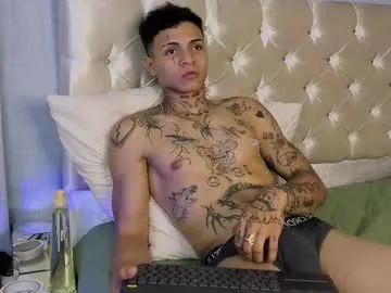 CarlaHoll – webcam model profile photo Image 7