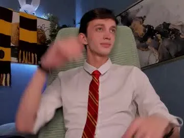 LauraFord – webcam model profile photo Image 5