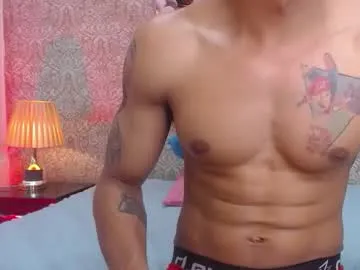 AirboyTy – webcam model profile photo Image 12