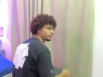 AmyBelmontt – webcam model profile photo Image 13