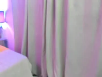 AmyBelmontt – webcam model profile photo Image 15