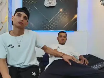 LiaBrooks – webcam model profile photo Image 9