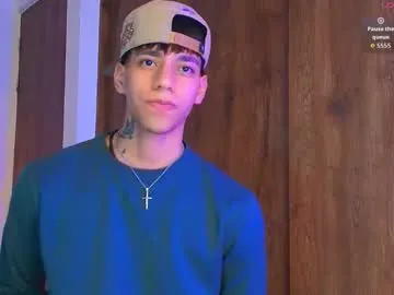 ZoeyReed – webcam model profile photo Image 15