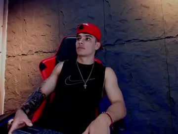 Juhone – webcam model profile photo Image 16