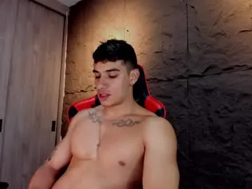 Juhone – webcam model profile photo Image 3