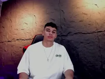 Juhone – webcam model profile photo Image 5