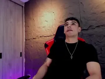 Juhone – webcam model profile photo Image 7