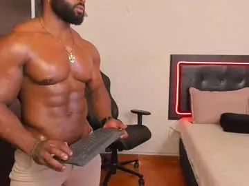 JadeMartinelli – webcam model profile photo Image 12