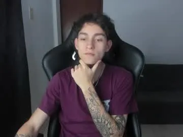 BabyyyLuna – webcam model profile photo Image 2