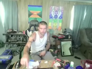 sexmittennjoytoy – webcam model profile photo Image 15