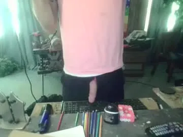 sexmittennjoytoy – webcam model profile photo Image 6