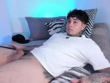 GiaRos – webcam model profile photo Image 17