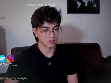 JadeMartinelli – webcam model profile photo Image 19