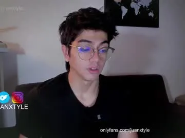 JadeMartinelli – webcam model profile photo Image 9