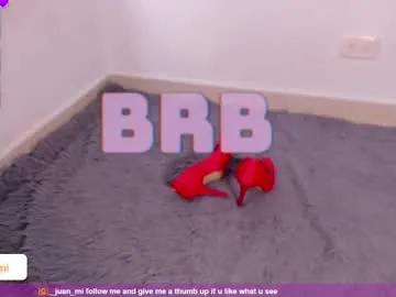 marz-z7-o – webcam model profile photo Image 18