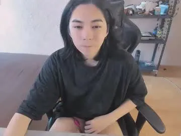 PaolaFalkon – webcam model profile photo Image 4