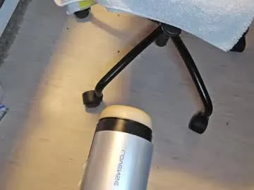 PrincessSnowAngel – webcam model profile photo Image 7