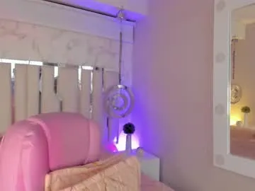 jadeykhada – webcam model profile photo Image 3