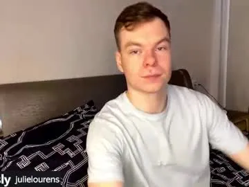 ChloeeGill – webcam model profile photo Image 13