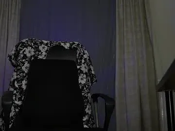 yourguuy21 – webcam model profile photo Image 4