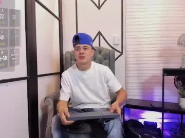 ZoeyReed – webcam model profile photo Image 19