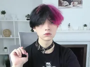 NaughtyNinaX – webcam model profile photo Image 10