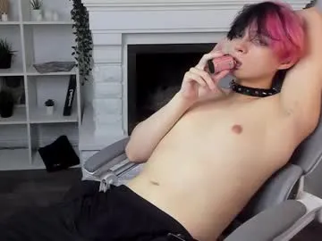 NaughtyNinaX – webcam model profile photo Image 16