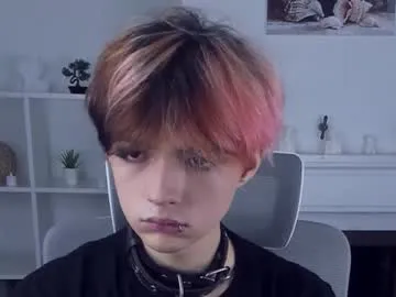 NaughtyNinaX – webcam model profile photo Image 2