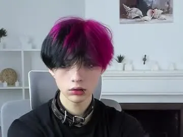 NaughtyNinaX – webcam model profile photo Image 7